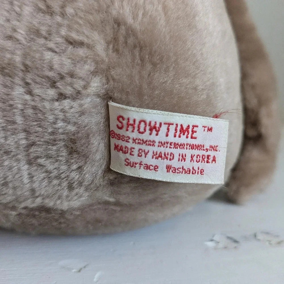 Showtime ET Movie Memorabilia 12" Plush and VHS Set 80's 1982 Nostalgic Vintage - Picture 2 of 9